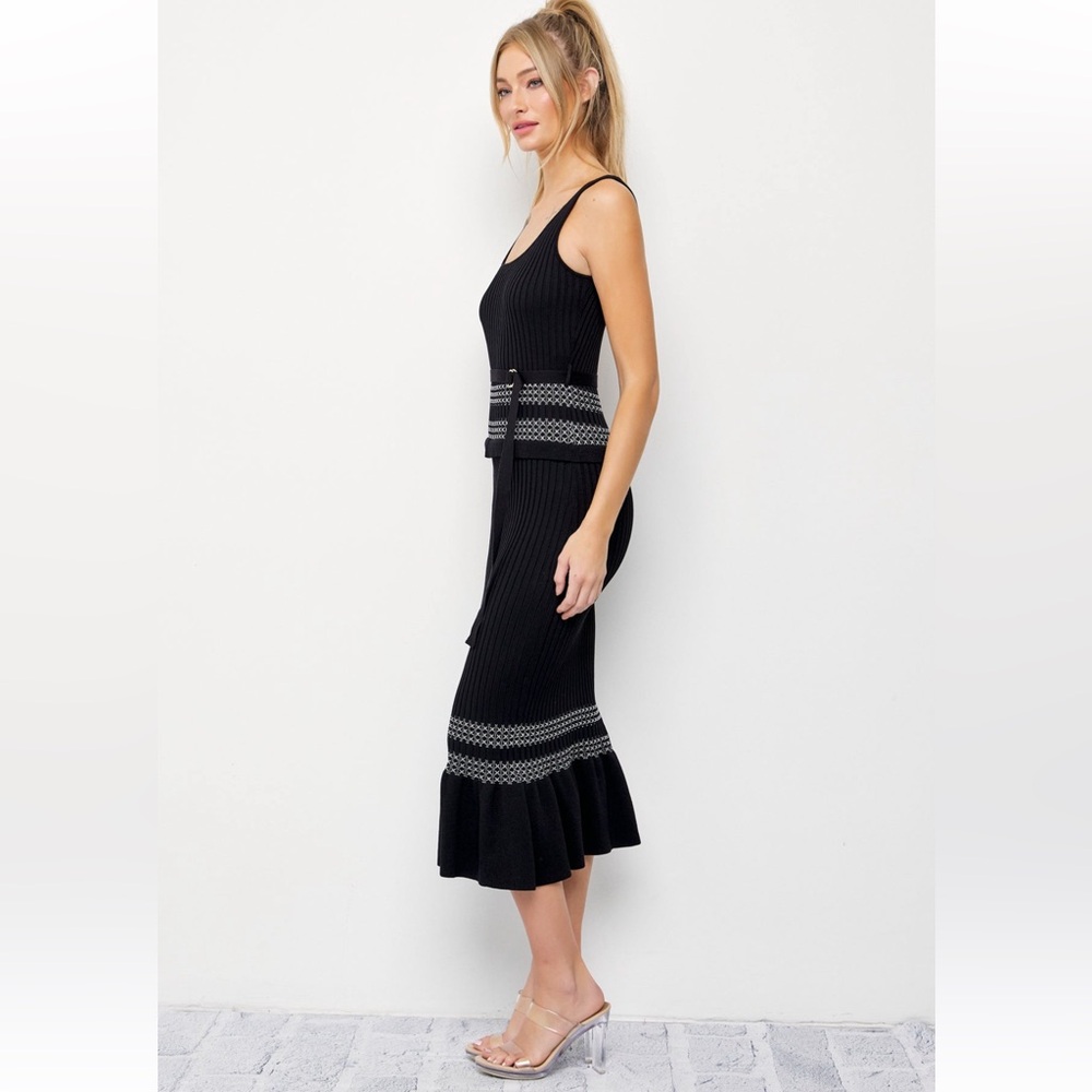 246. Pretty First Impression Rib Knit Ruffle midi dress in black - Picture 3 of 6